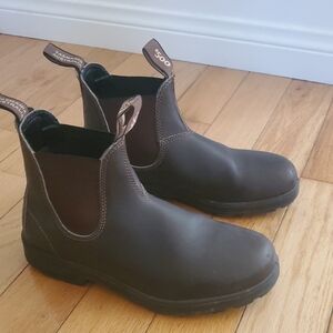 Blundstone Dark Brown Leather Ankle Boots